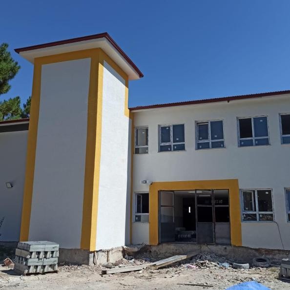 Gediz Mesleki ve Teknik Anadolu Lisesi